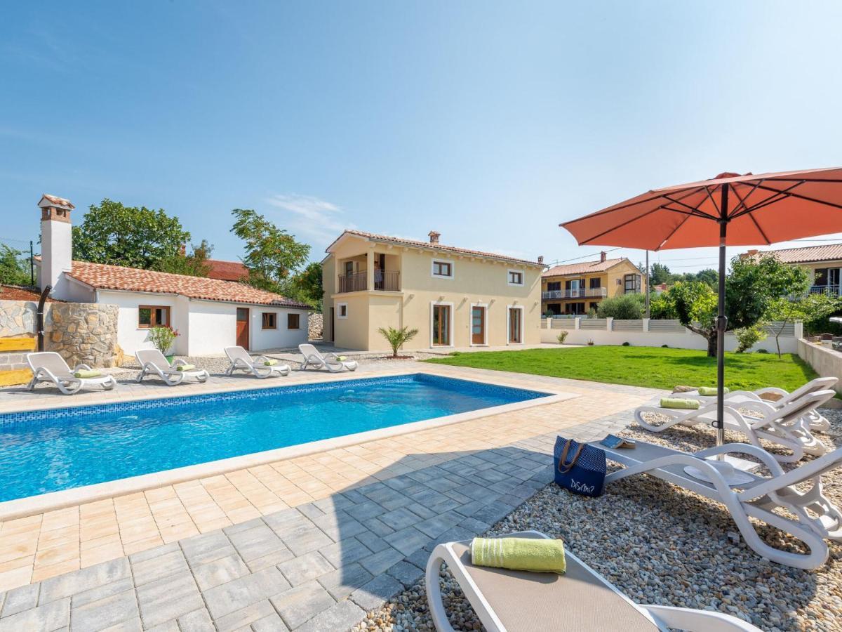 Tranquil Holiday Home In Labin With Private Swimming Pool ห้อง รูปภาพ